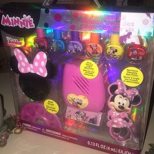 Disney Junior Minnie Mouse Fun Nail Kit